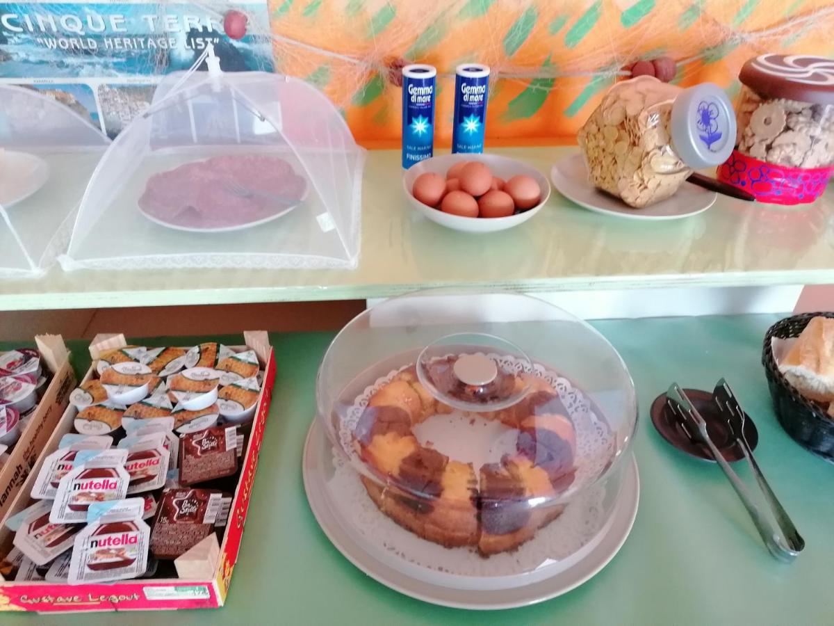 Perla Del Levante Hostel Framura Ngoại thất bức ảnh