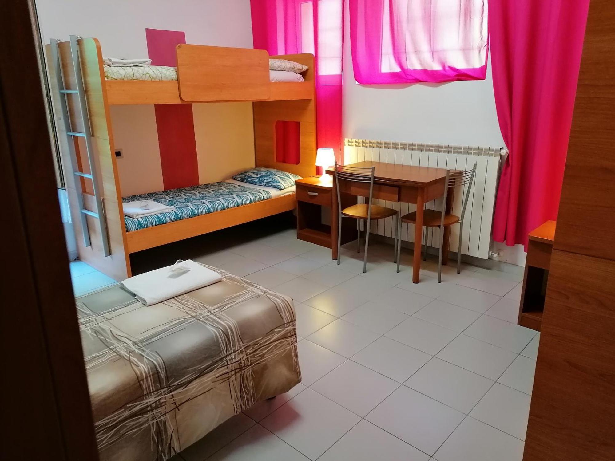 Perla Del Levante Hostel Framura Phòng bức ảnh