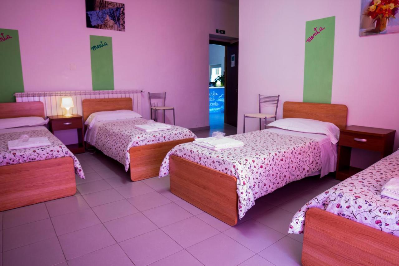 Perla Del Levante Hostel Framura Ngoại thất bức ảnh